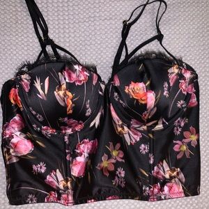 victoria’s secret corset/bra
